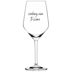 Ritzenhoff SAND & SODA WEINGLAS MIT SPRUCH - WORKING NINE TO WINE